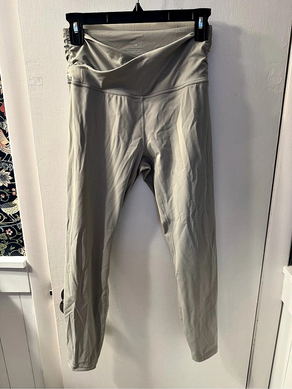 alo Women'Small Leggings in Gray Size Small